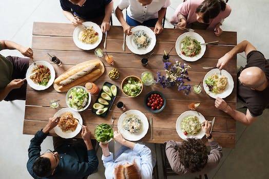 Avokado Nedir? Çeşitleri, Özellikleri ve Faydaları Nelerdir?